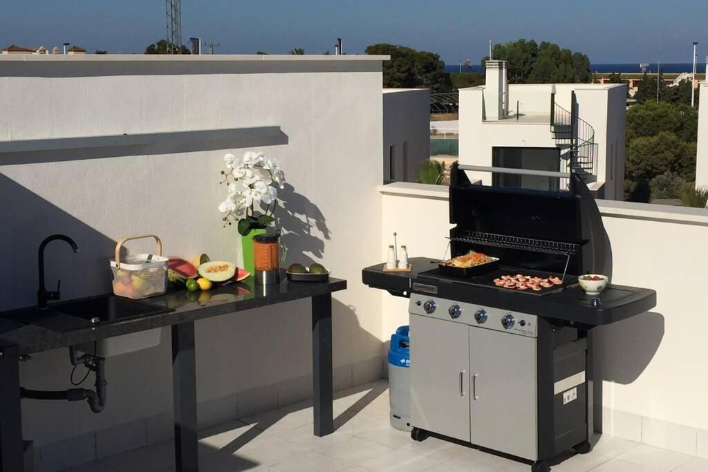 Fun Holiday Apartment Punta Prima Torrevieja Buitenkant foto